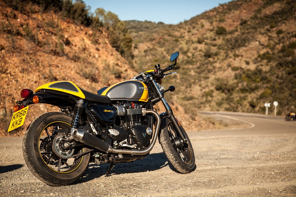 Triumph Street Cup First Ride Review Spurgeon Dunbar