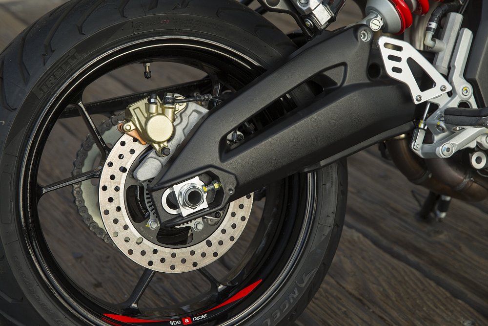 Aprilia Shiver 900 swingarm