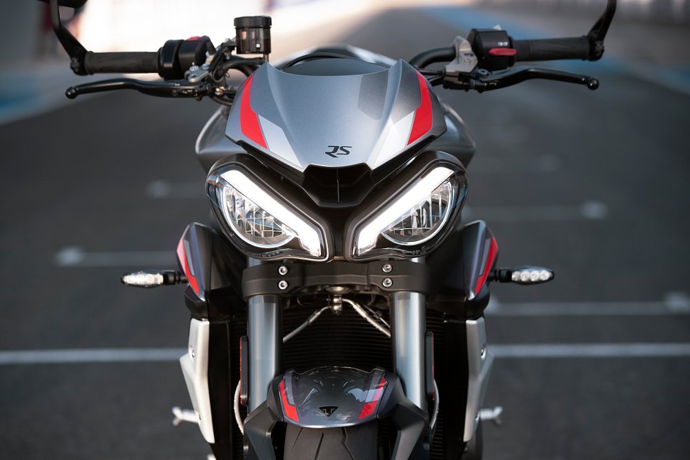 new face of the Triumph Street Triple RS