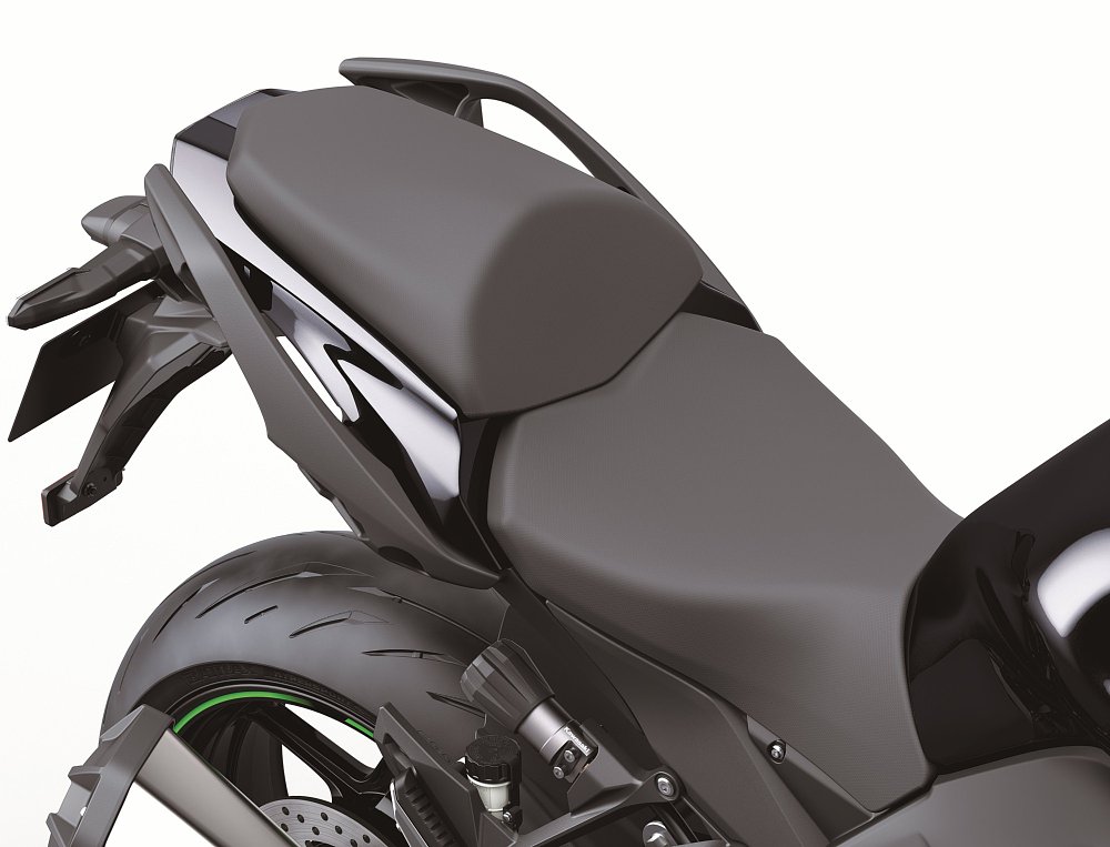 2020 Kawasaki Ninja 1000SX seat