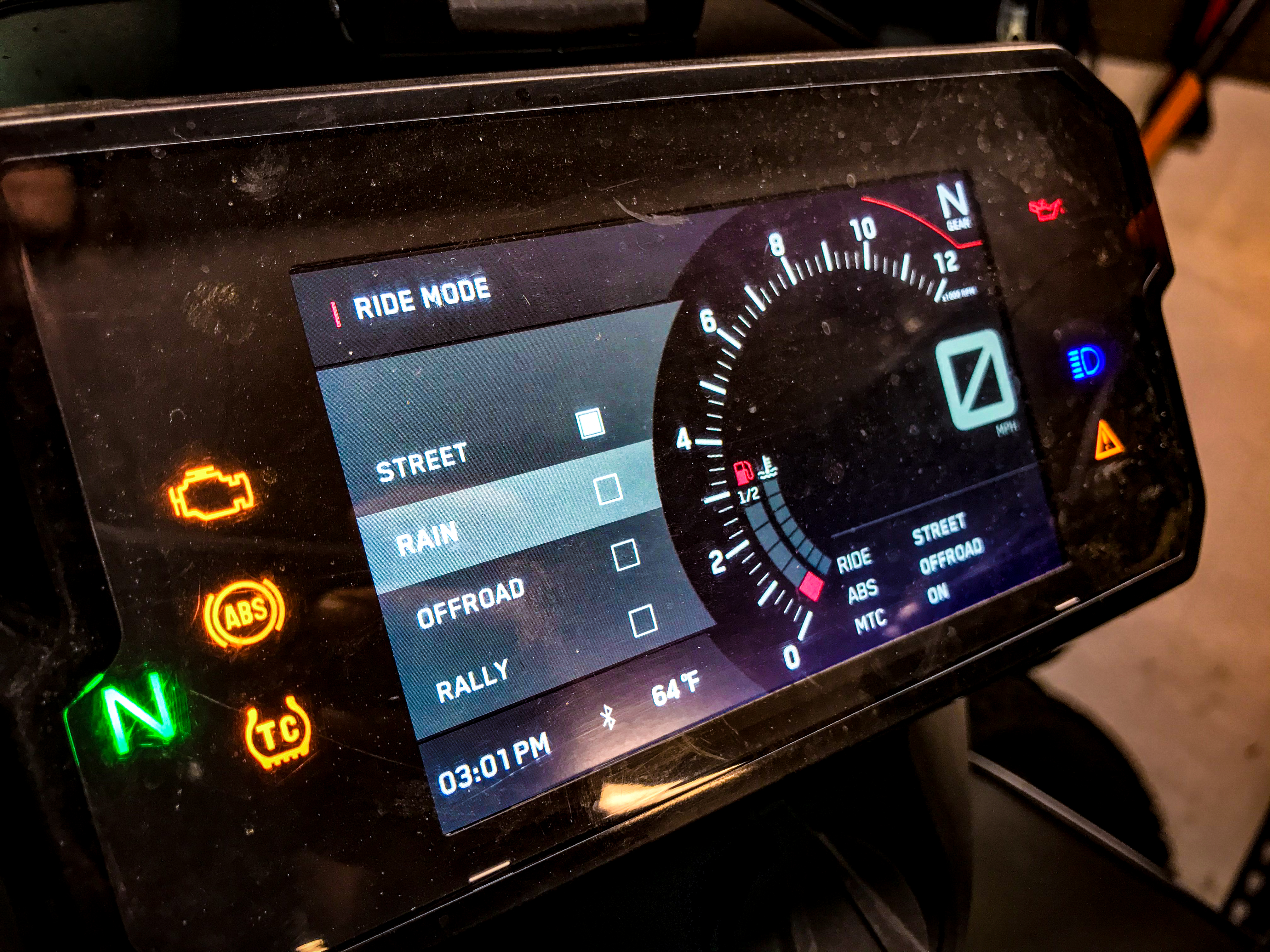 KTM 790 Adventure R TFT Dash