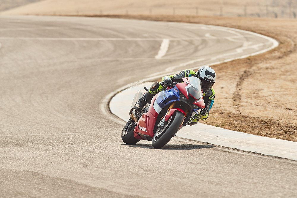 Honda CBR1000RR-R accelerating toward camera