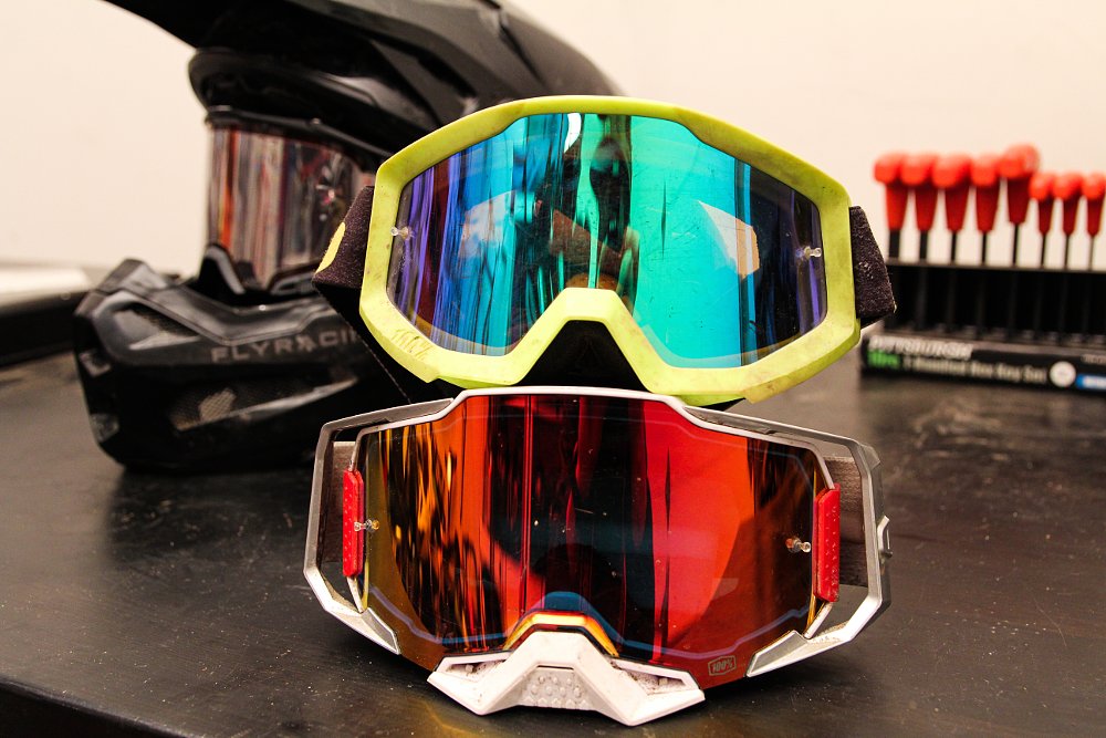 A comparison of lens size between the 100% Armega goggles and the 100% Accuri goggles.