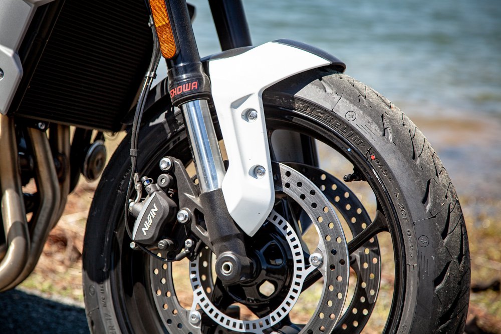 2021 Triumph Trident Review