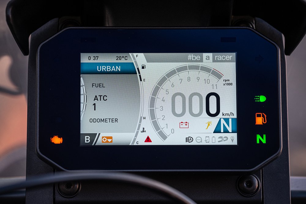 digital display on the Aprilia Tuareg