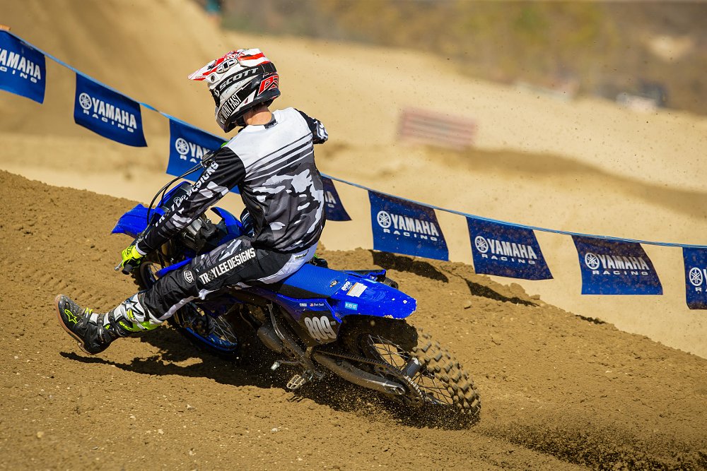 YZ125 on the race track