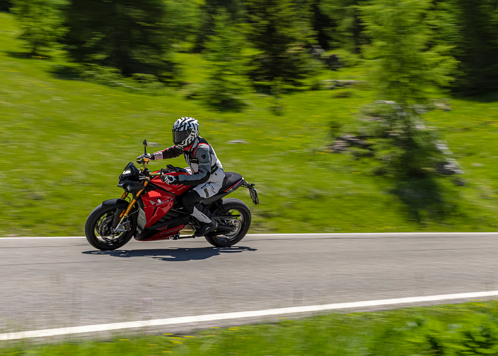 Energica Eva Ribelle