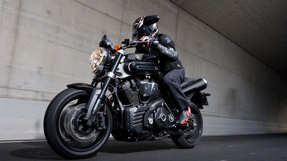 rider on the MT-01 in a tunnel