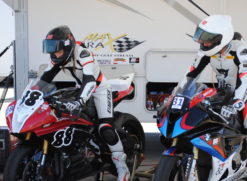 Jen Dunstan helmet hair