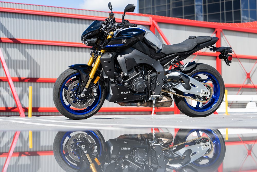 2022 Yamaha MT-10 SP parked