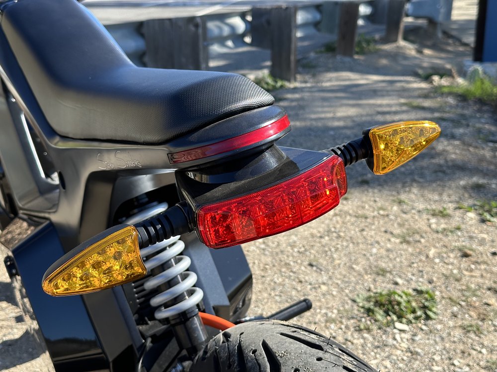 Sondors MetaCycle tail light detail