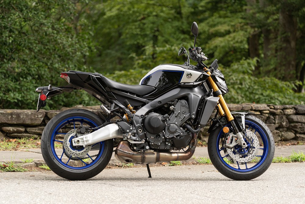 side view of the Yamaha MT-09 SP parked