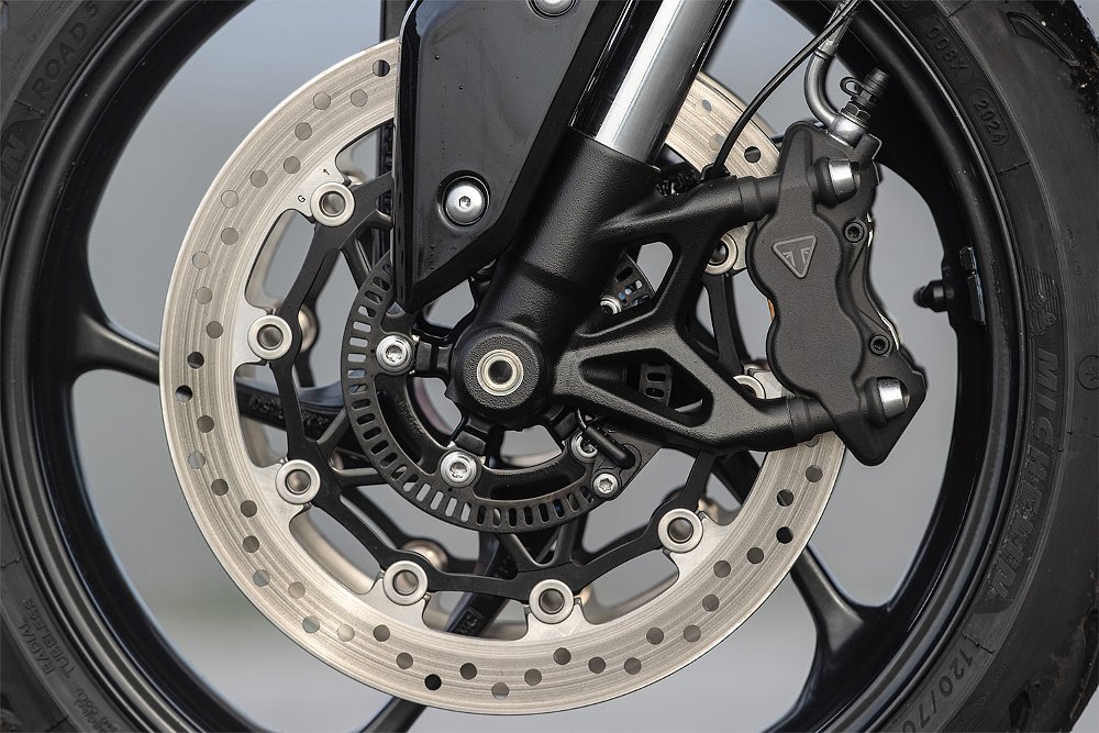 A shot of the Tiger Sport 800's J.Juan front braking system.