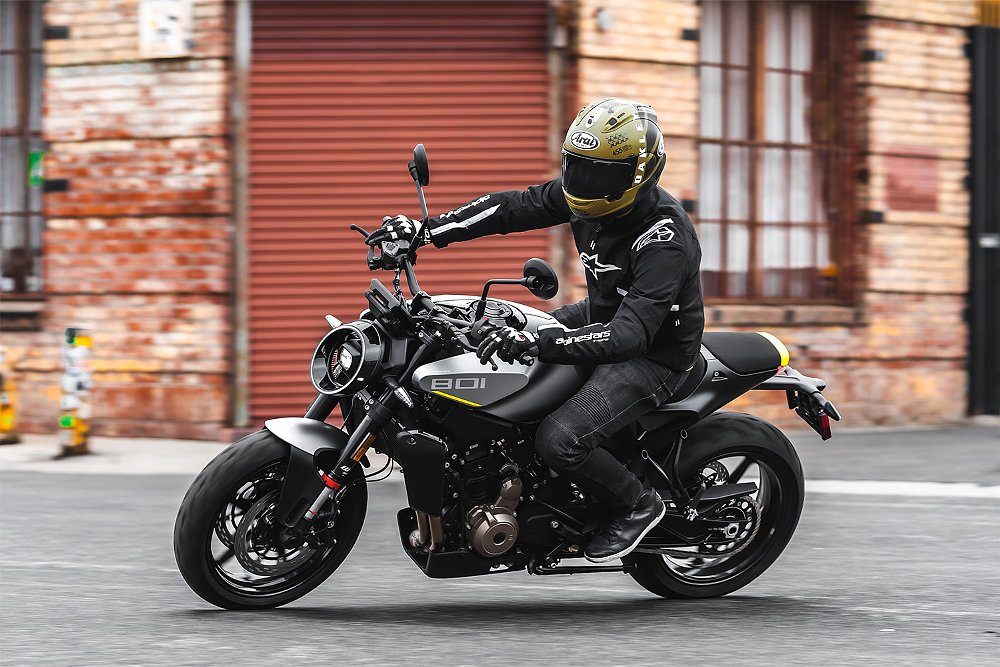 Dustin rides through a corner in the Arts District of Los Angeles.