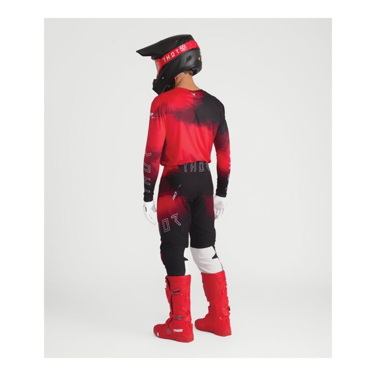 Black/Red
